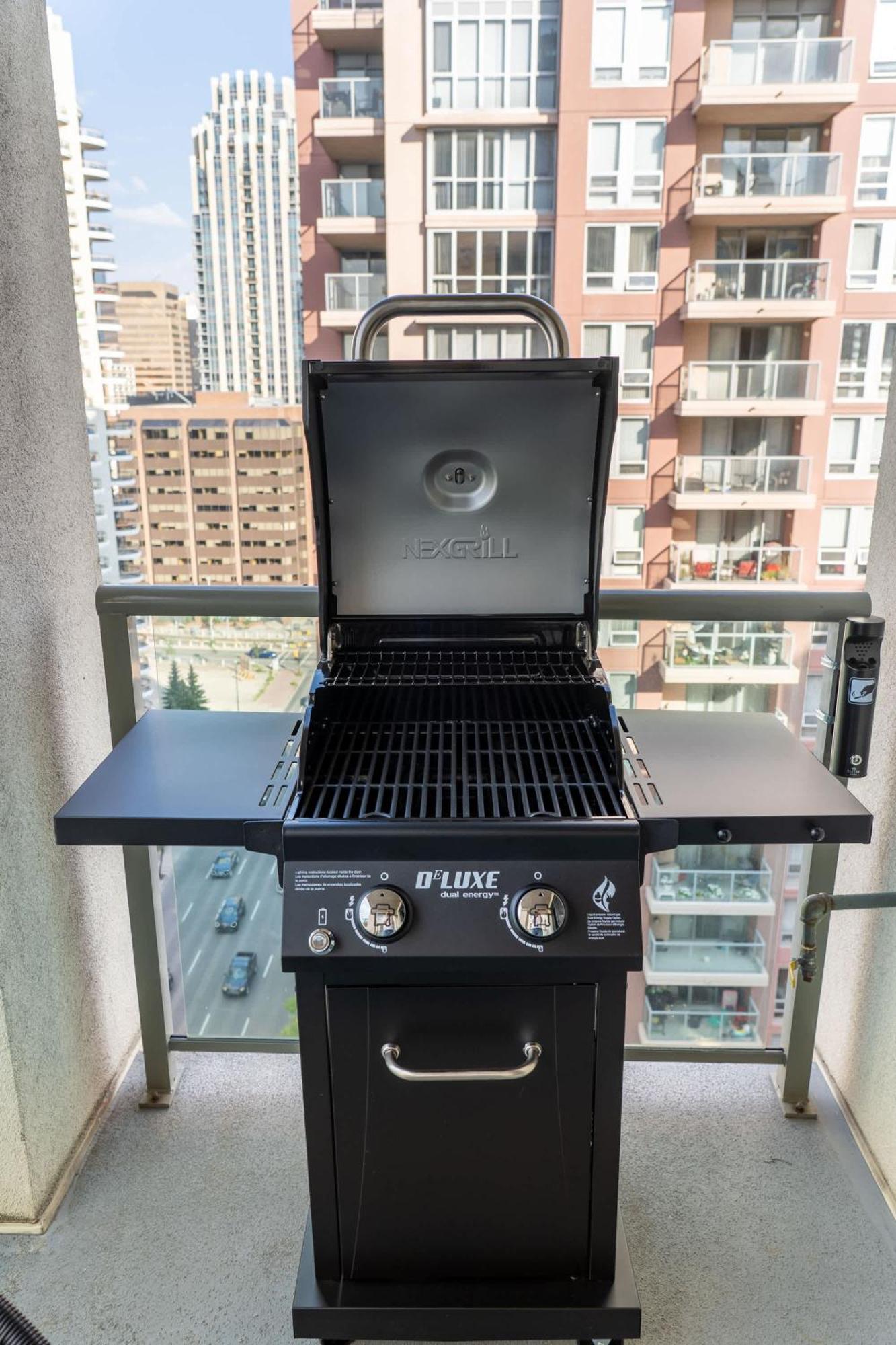 カルガリー The Loki I Patio & Bbq I Sleeps 5 I Downtown I Tvヴィラ エクステリア 写真